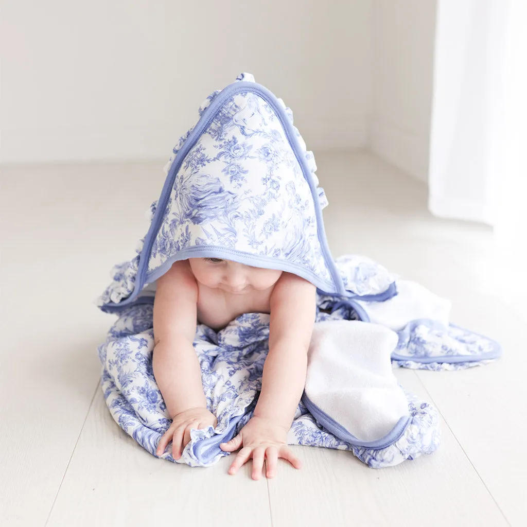 Briar Ruffled Hooded Towel