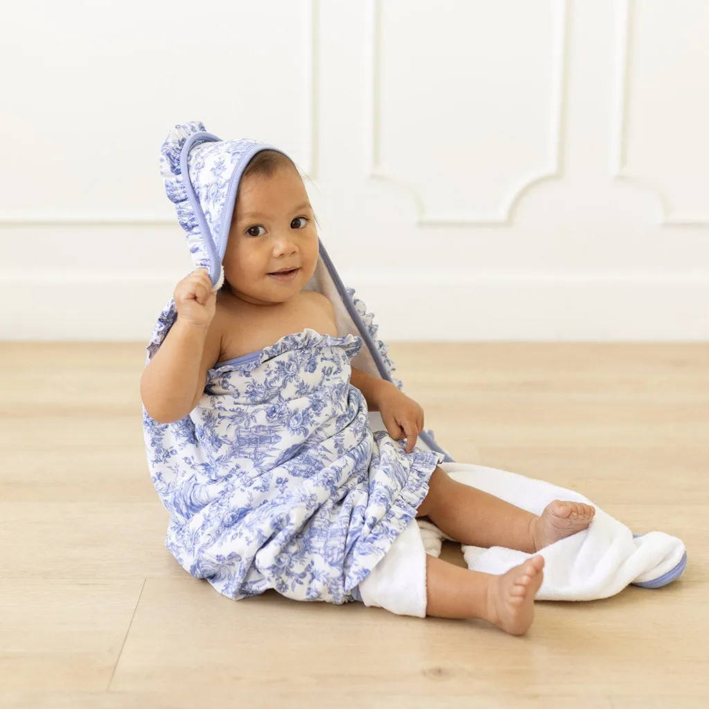 Briar Ruffled Hooded Towel