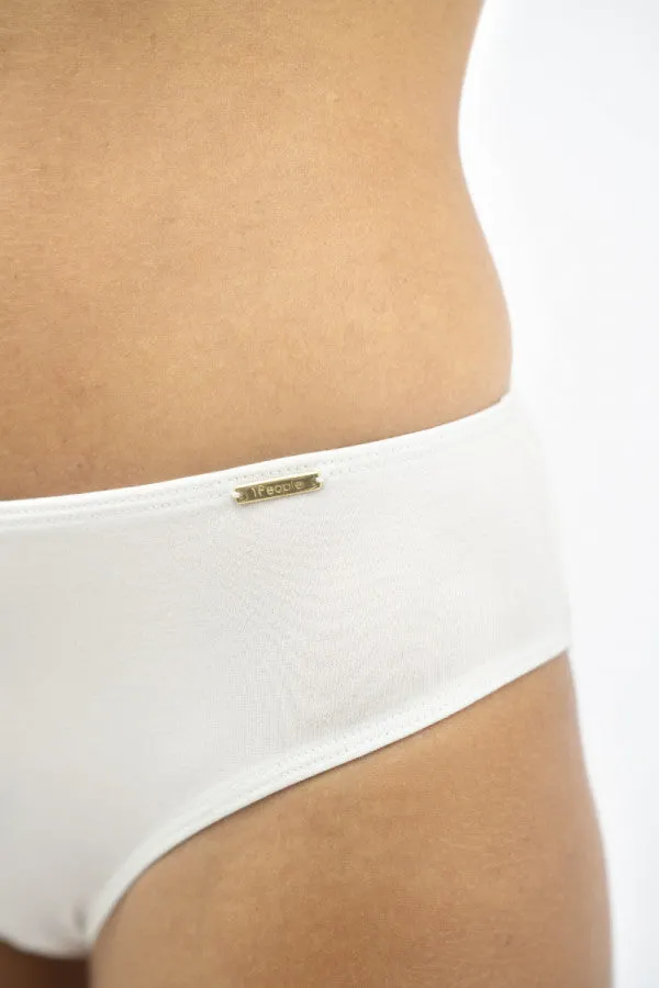 Buenos Aires EZE Brief Jasmine