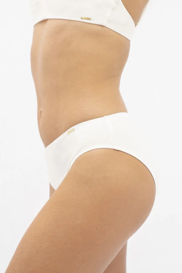 Buenos Aires EZE Brief Jasmine