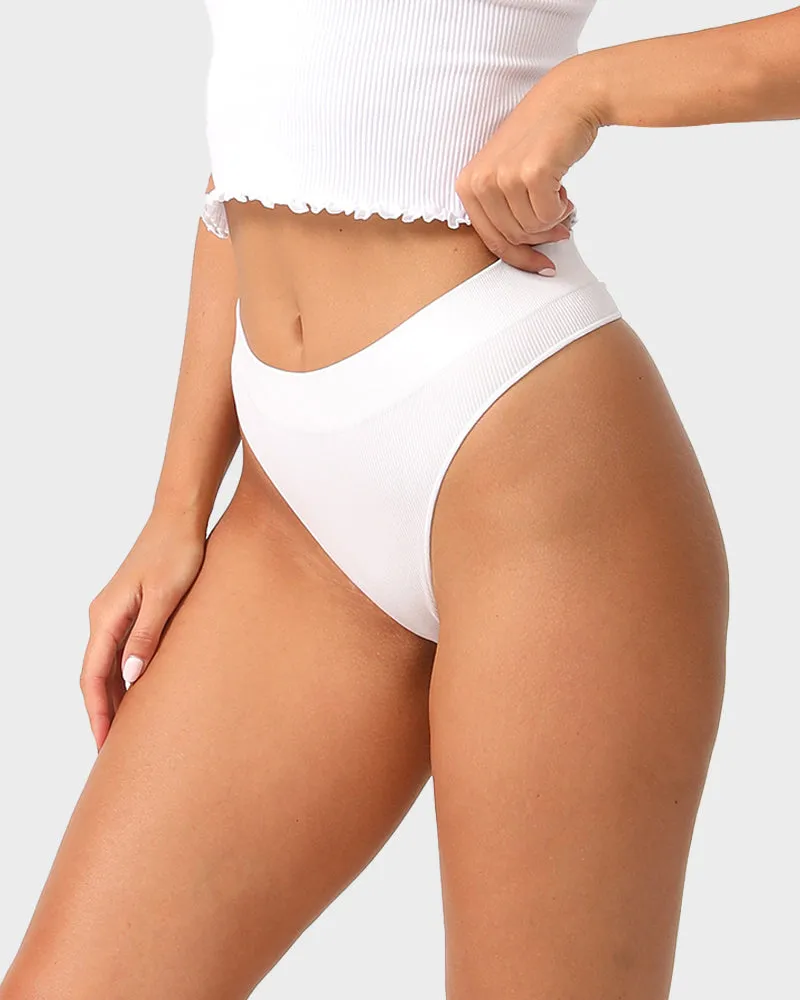 Everyday Comfort Seamless Low-Rise Thong