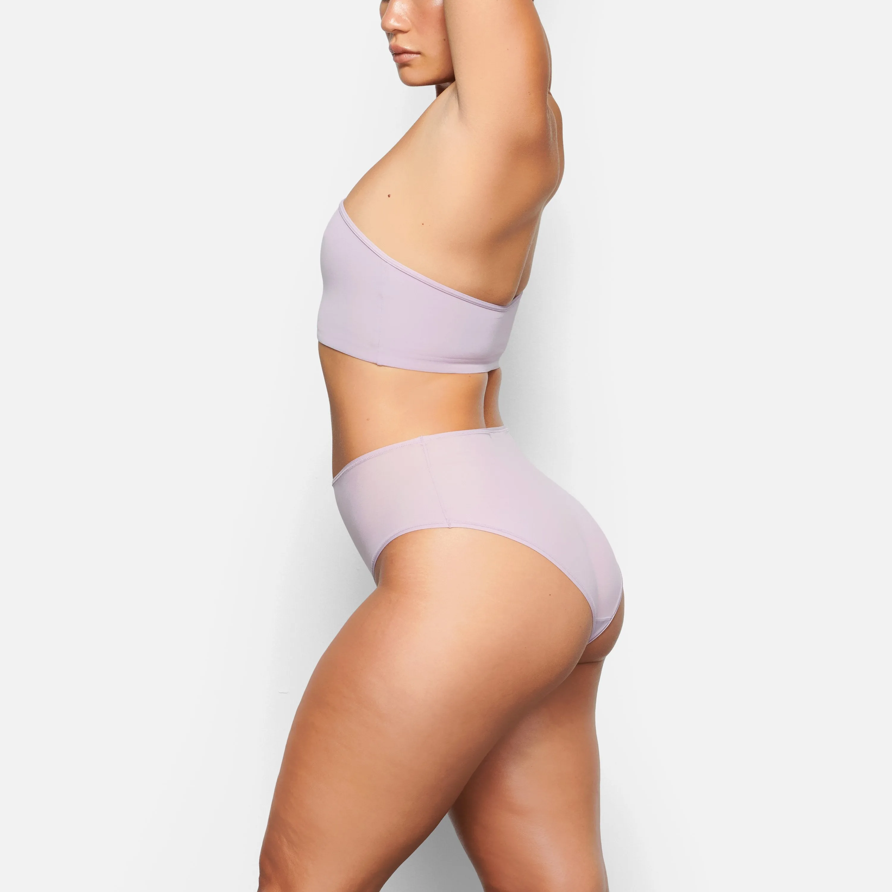 FITS EVERYBODY FULL BRIEF | IRIS MICA