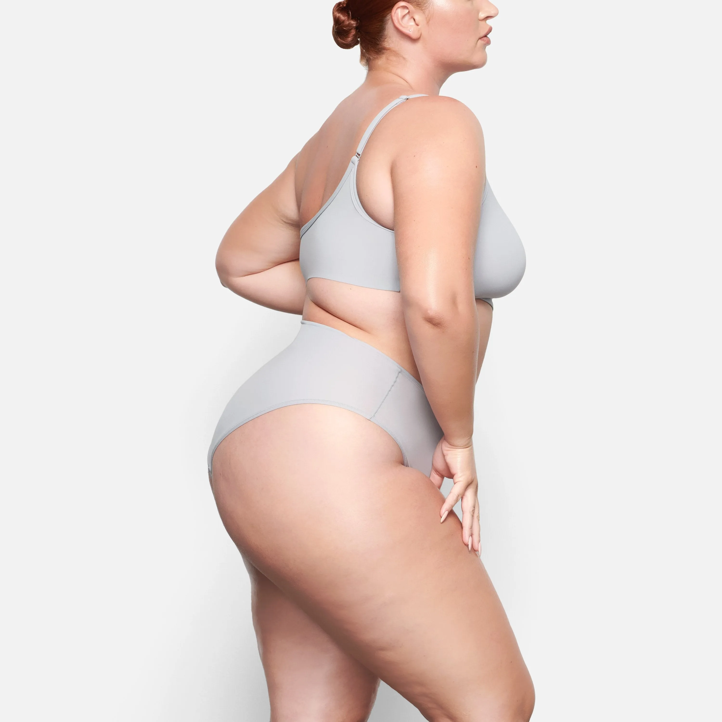 FITS EVERYBODY FULL BRIEF | MOONSTONE