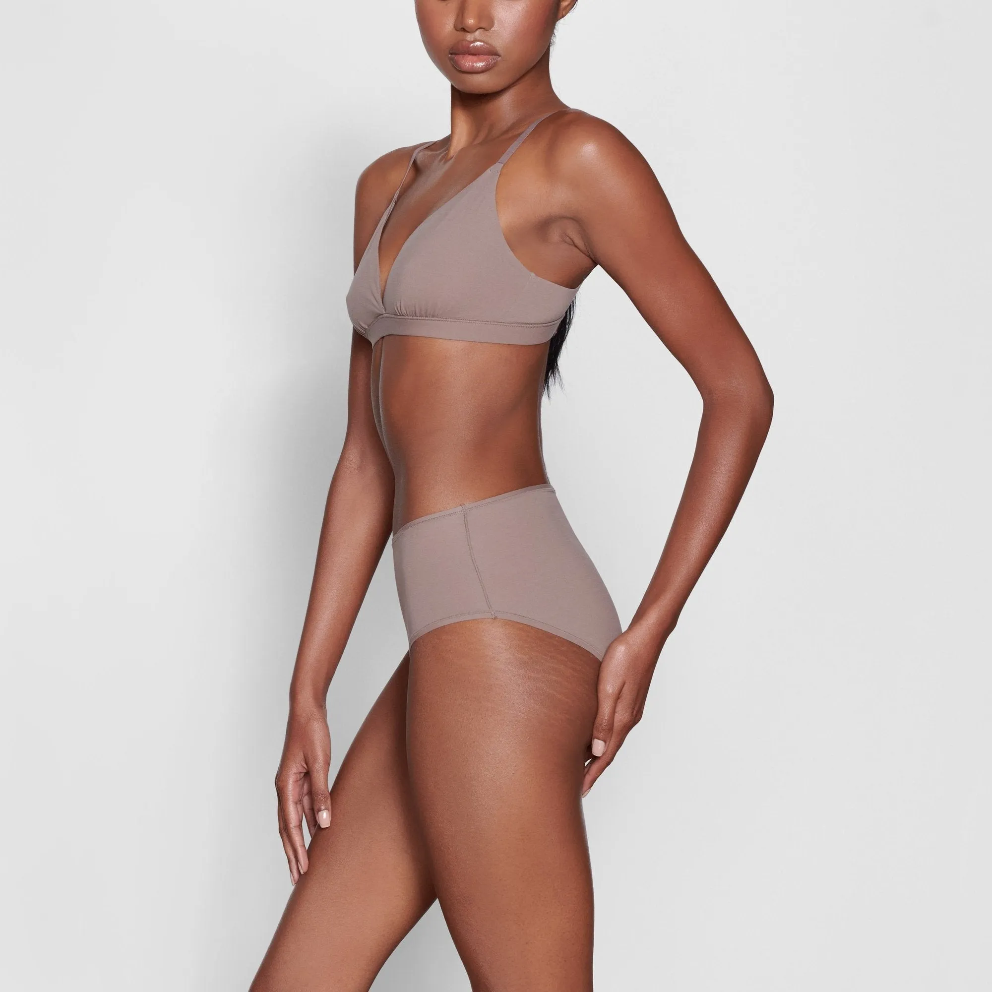 FITS EVERYBODY FULL BRIEF | UMBER