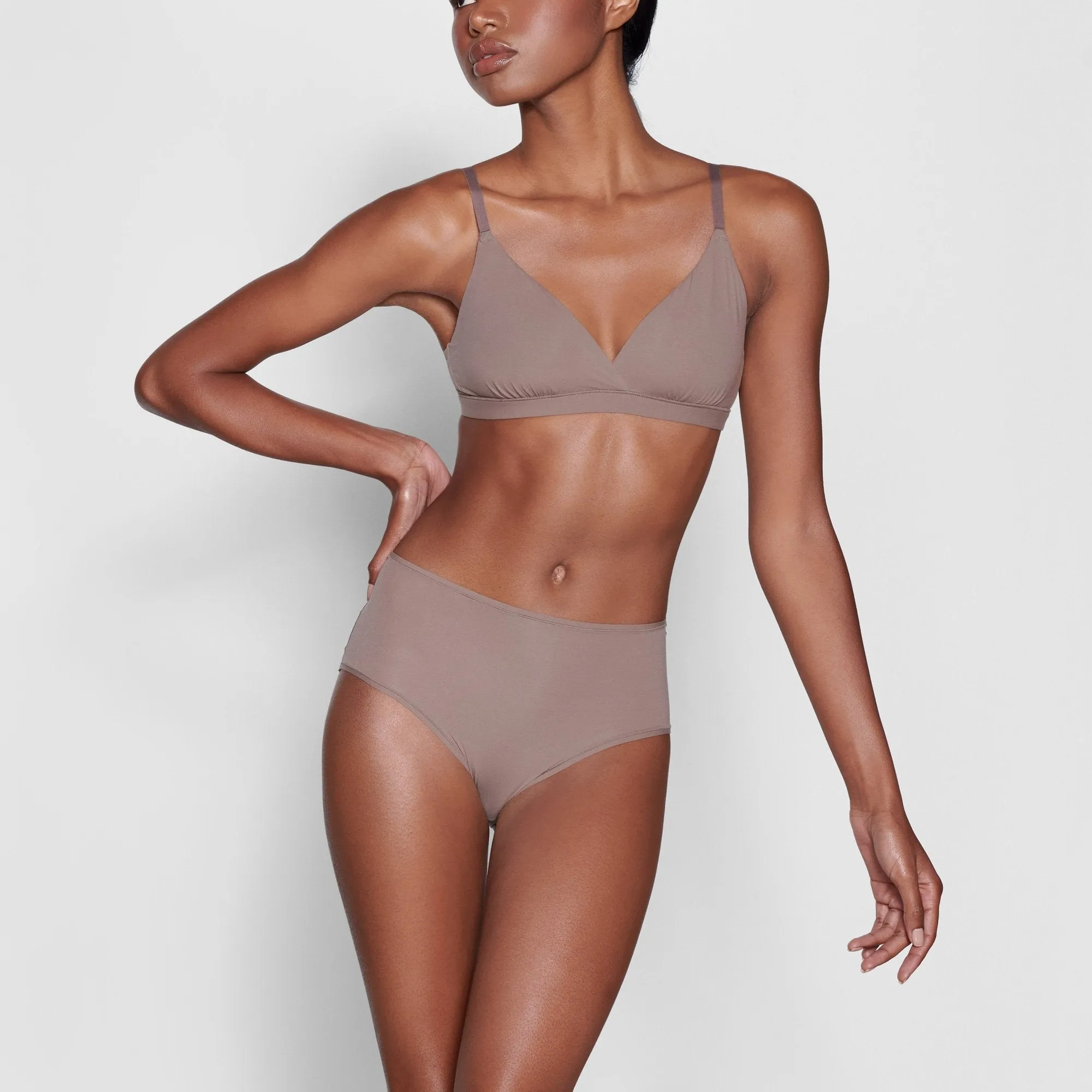 FITS EVERYBODY FULL BRIEF | UMBER