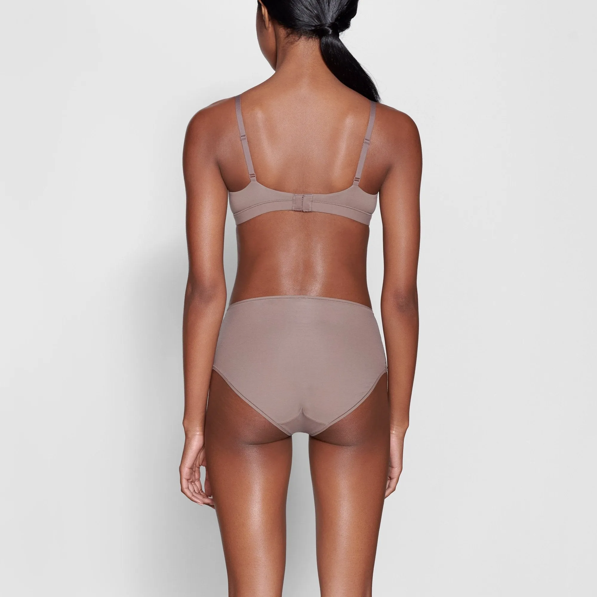 FITS EVERYBODY FULL BRIEF | UMBER