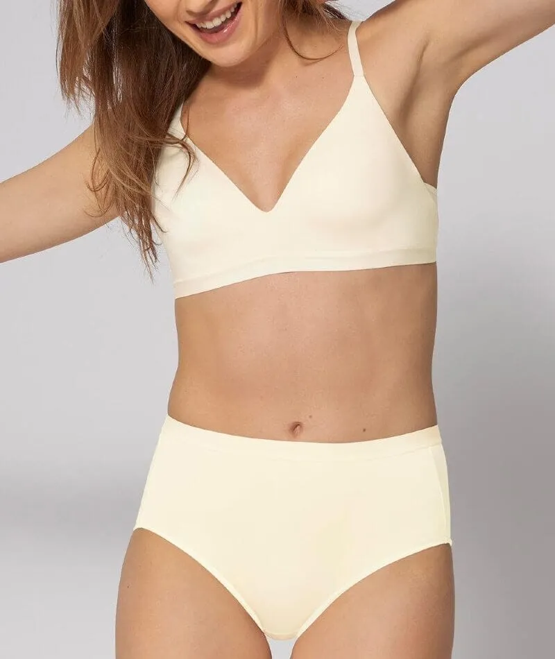 Sloggi WOW Comfort 2.0 High Waist Brief - Ecru White