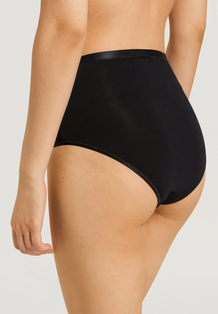 Soft Touch Maxi Briefs